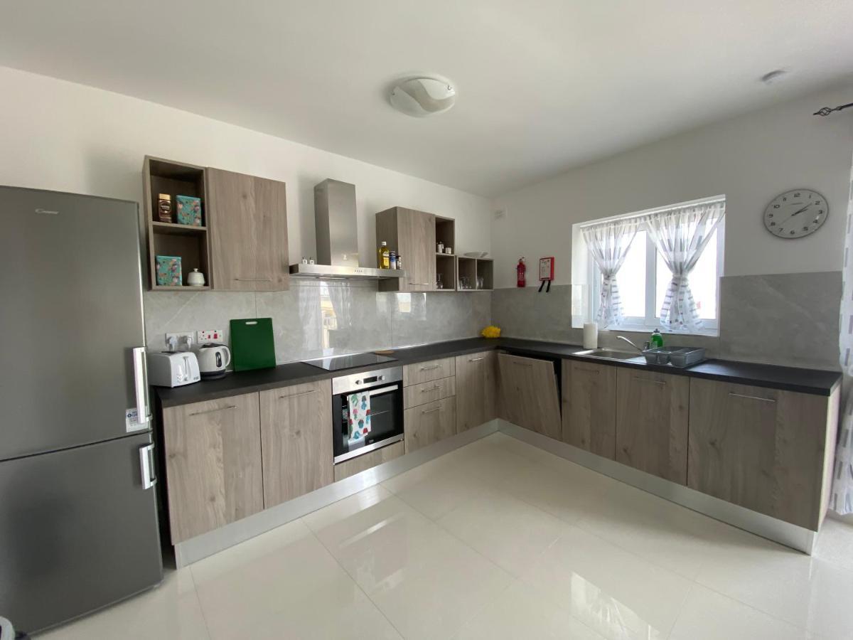 Sunshine Apartments Mellieha - Modern Three Bedroom Apartment - Apt No 1 Bagian luar foto
